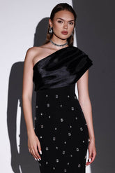 Tek Omuz Işıltılı Taş Detaylı Şık Midi Elbise Zalle